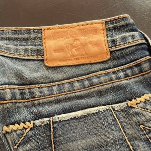 TRUE RELIGION jeans!